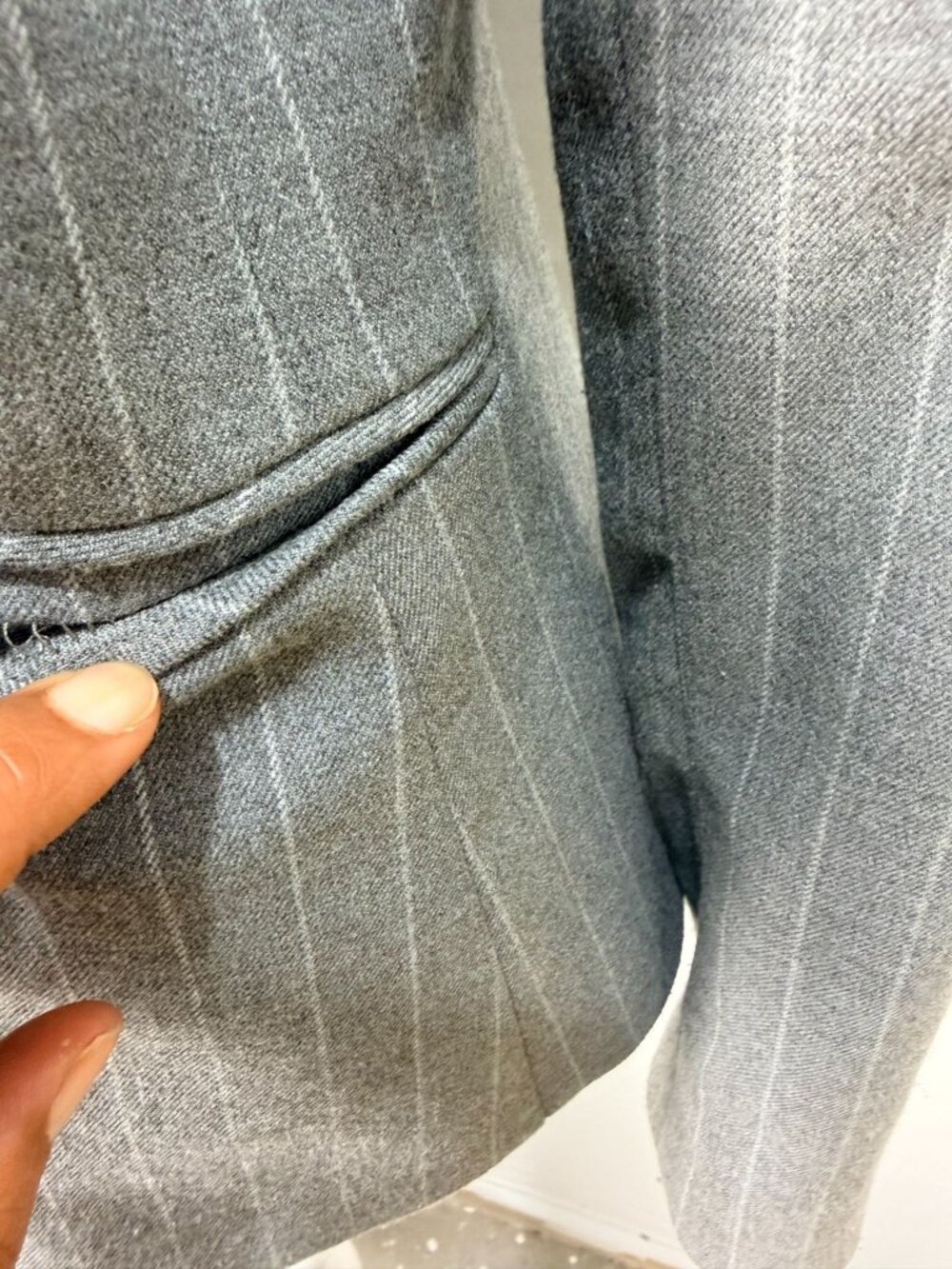 Antonio Melani Gray Pinstripe Blazer Women Size 4 Career Office Business Jacket - Picture 10 of 11